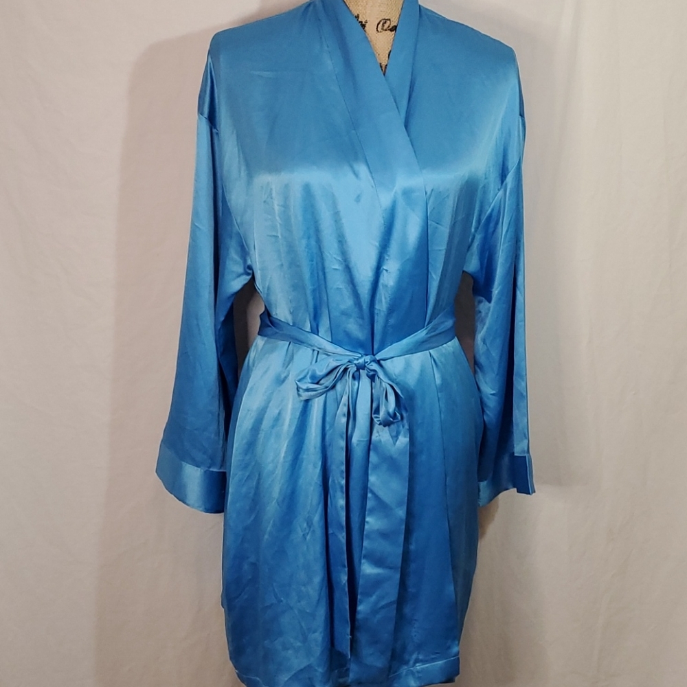 Victoria's Secret Robe